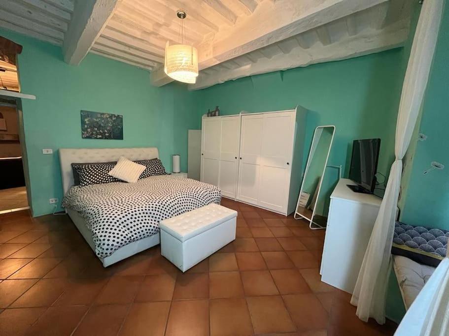 A Due Passi Da Piazza Grande Apartment Montepulciano Luaran gambar