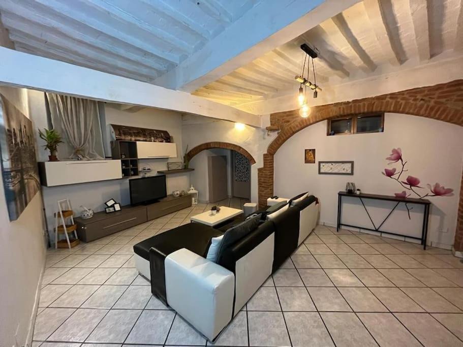 A Due Passi Da Piazza Grande Apartment Montepulciano Luaran gambar