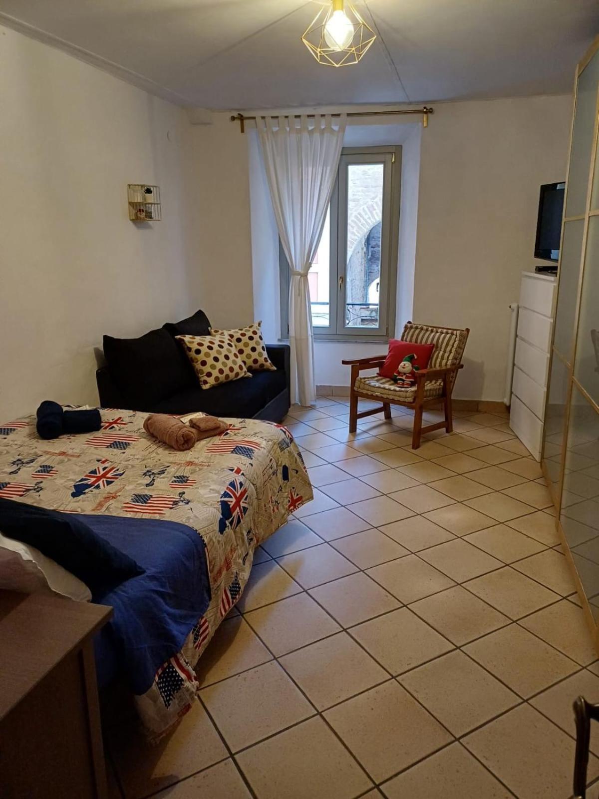 A Due Passi Da Piazza Grande Apartment Montepulciano Luaran gambar